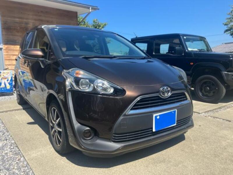 TOYOTA SIENTA