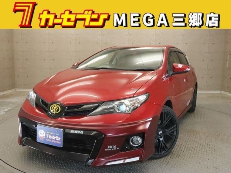 TOYOTA AURIS