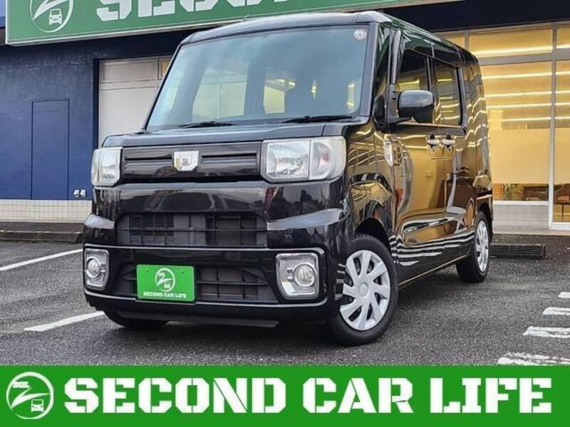 DAIHATSU WAKE