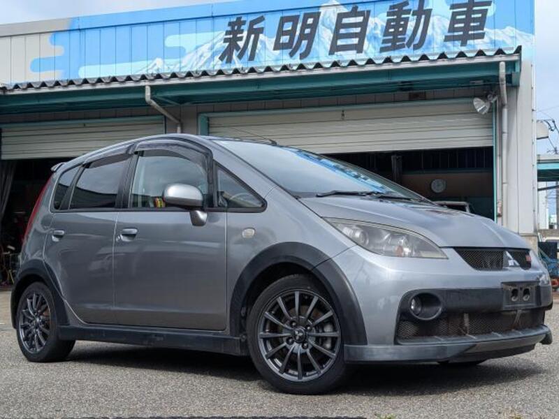 MITSUBISHI COLT