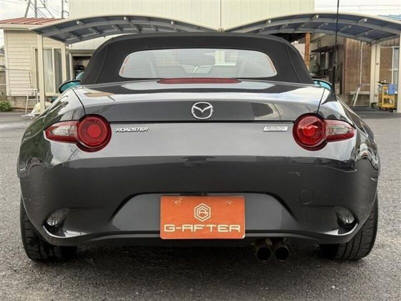 ROADSTER