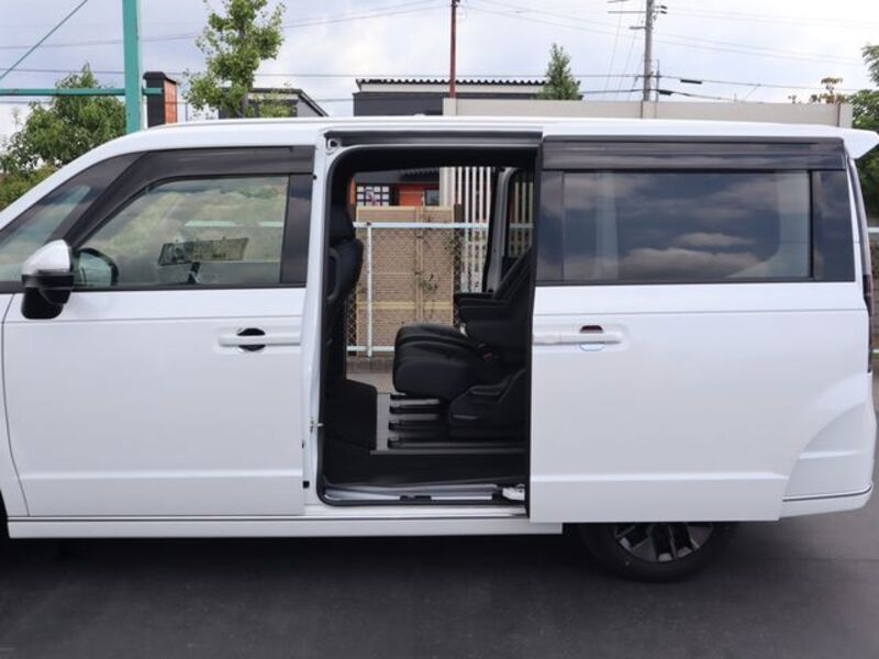 STEPWAGON SPADA