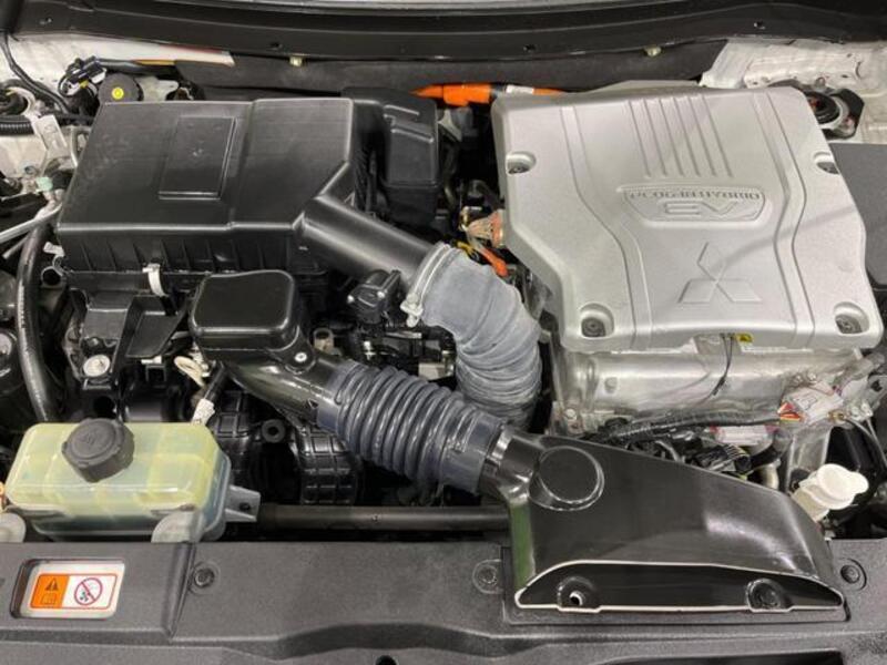 OUTLANDER PHEV