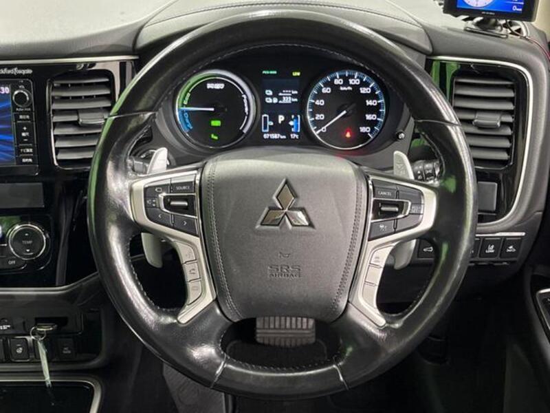 OUTLANDER PHEV