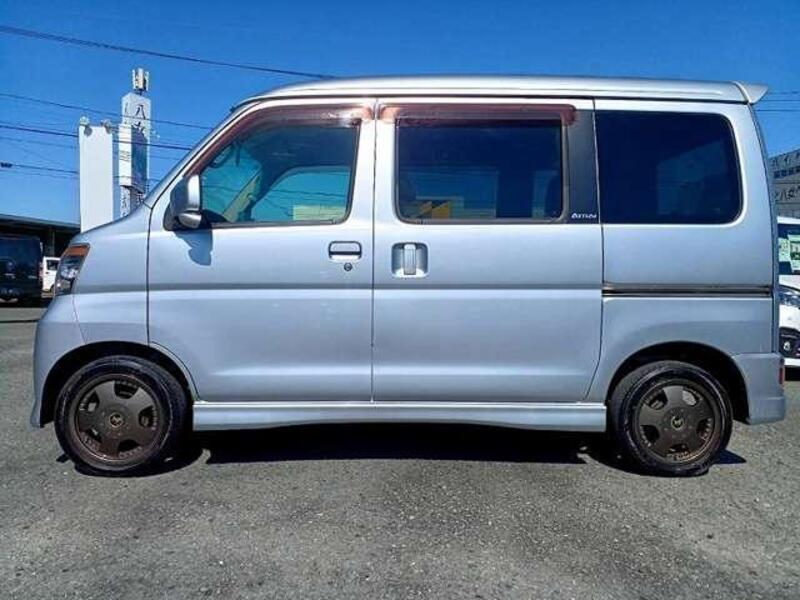 ATRAI WAGON