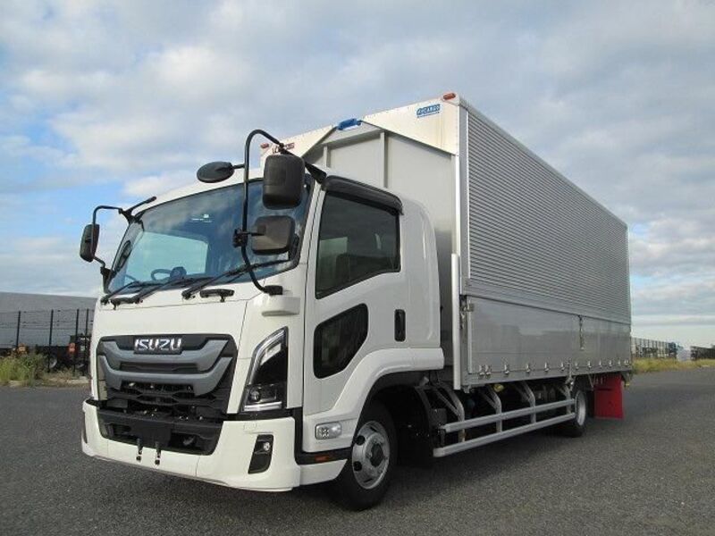 ISUZU FORWARD