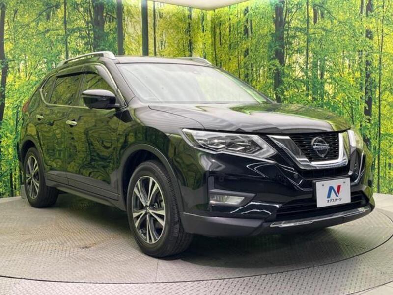 X-TRAIL