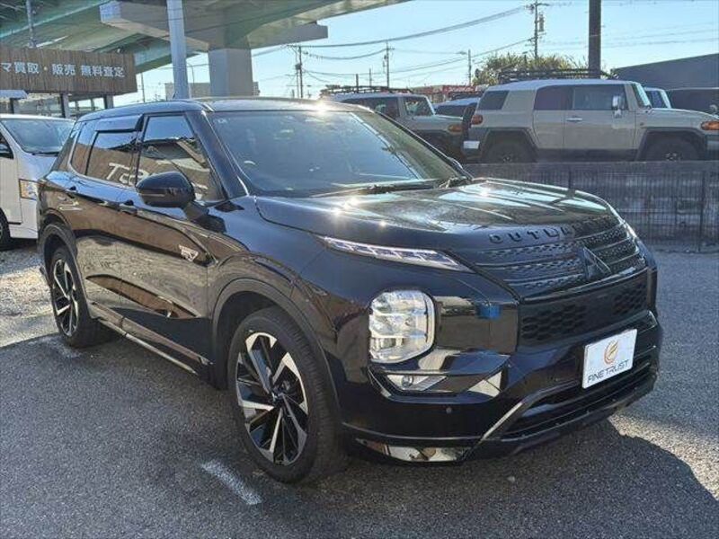 OUTLANDER PHEV