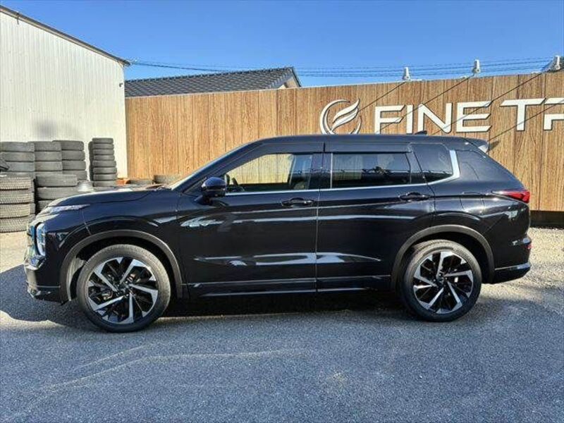 OUTLANDER PHEV