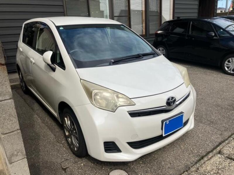 TOYOTA RACTIS