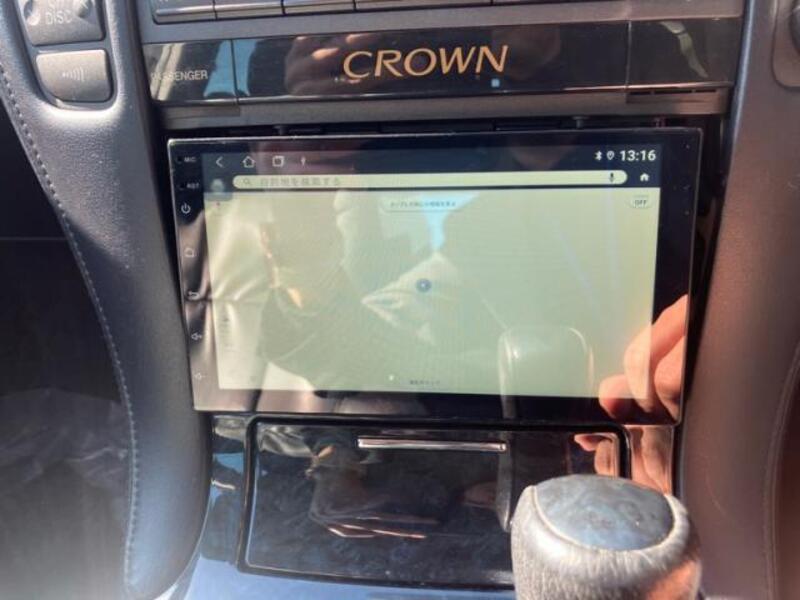 CROWN