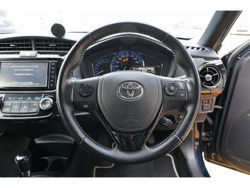 COROLLA FIELDER