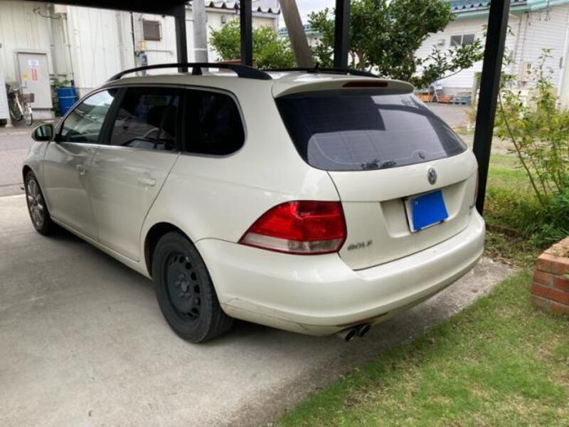 GOLF VARIANT