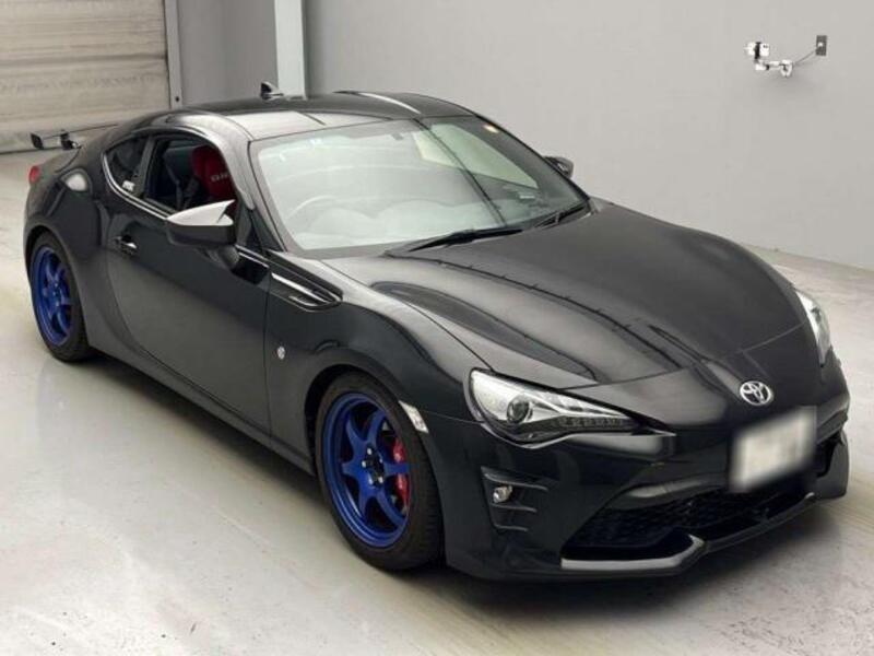 TOYOTA 86