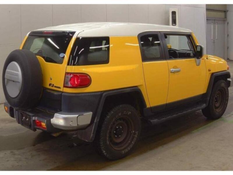 FJ CRUISER