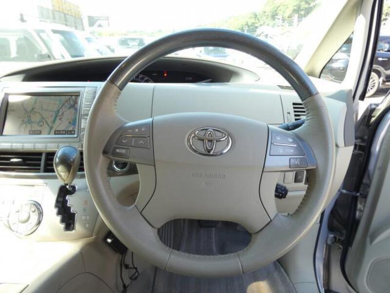 ESTIMA HYBRID
