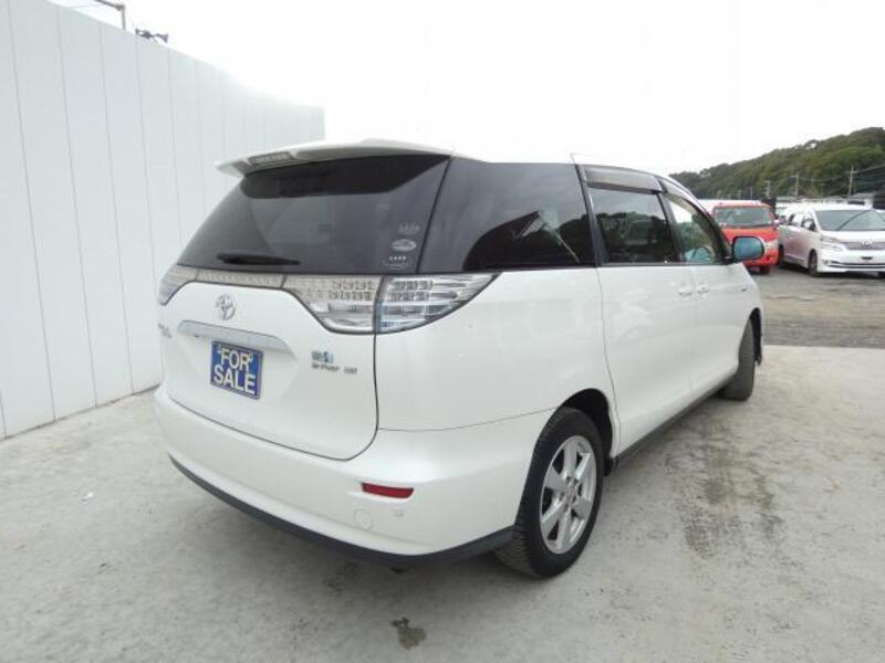 ESTIMA HYBRID