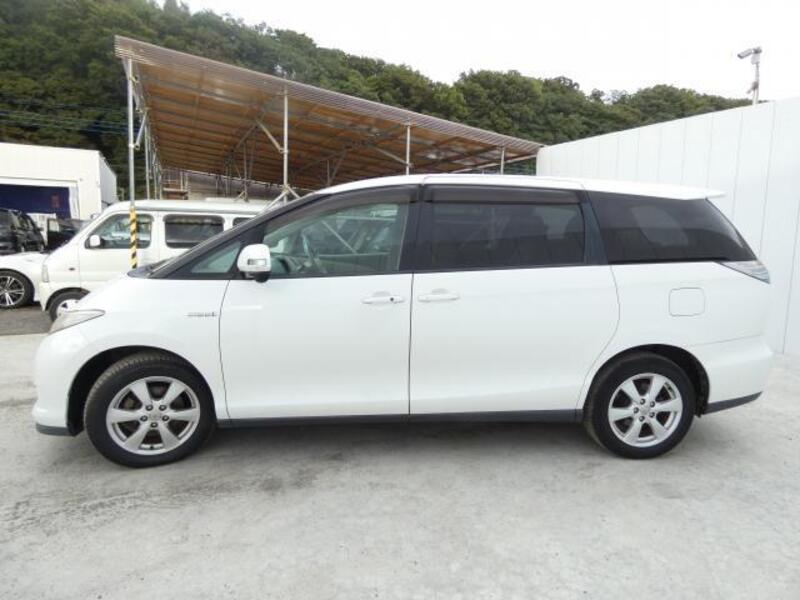 ESTIMA HYBRID