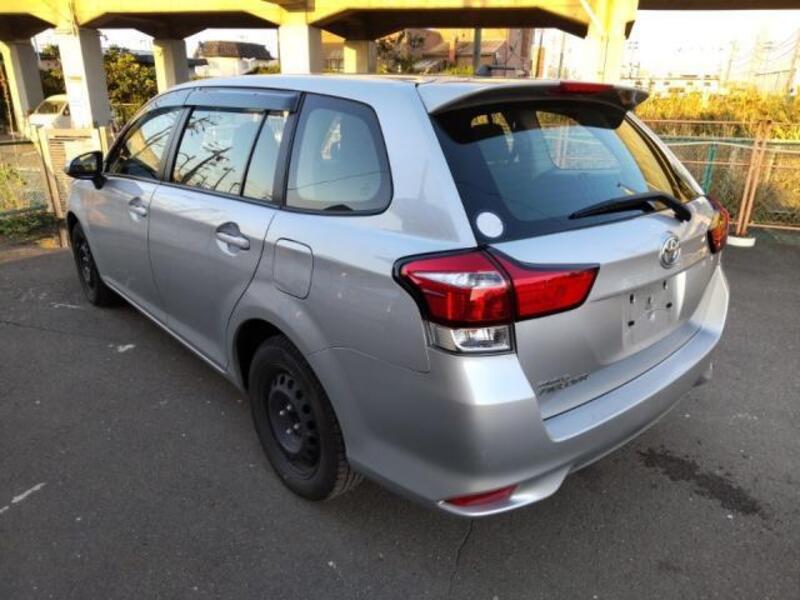 COROLLA FIELDER
