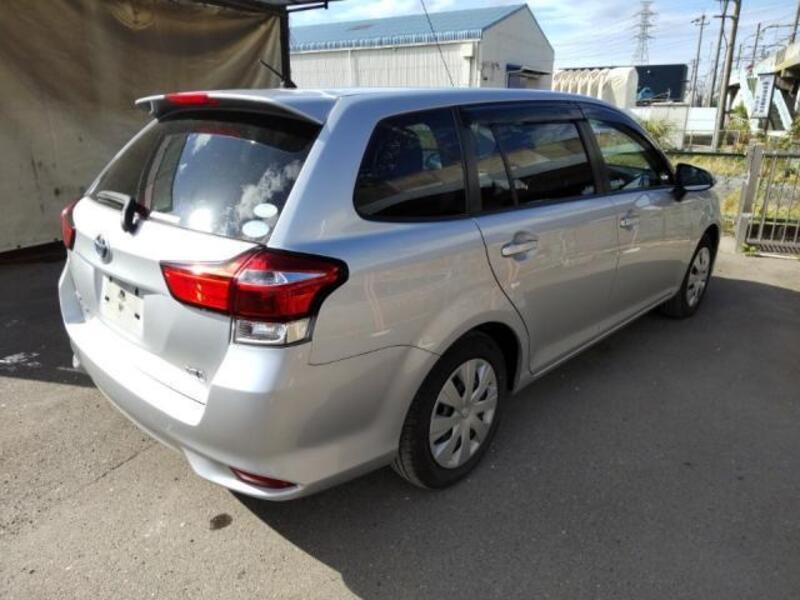COROLLA FIELDER