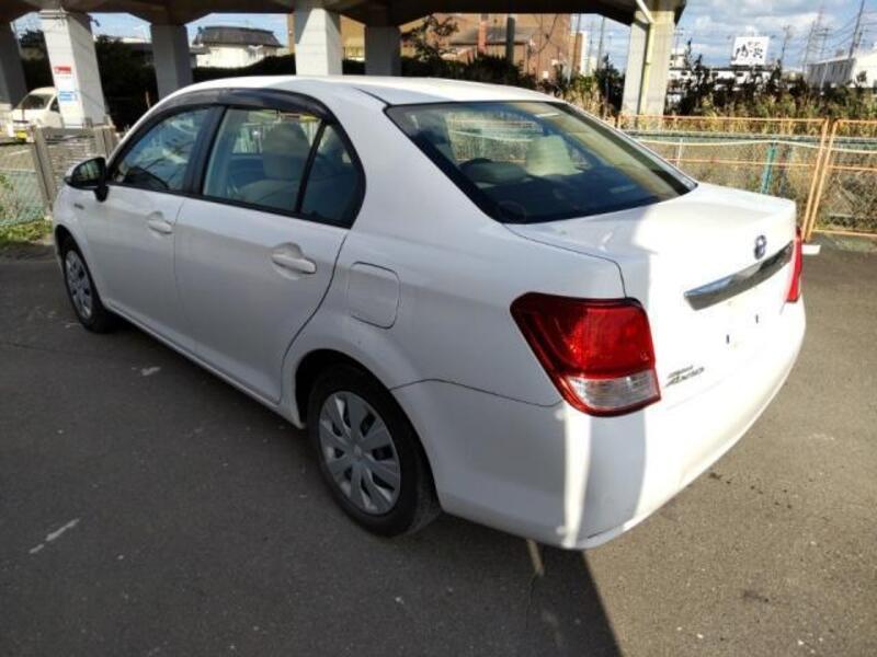COROLLA AXIO