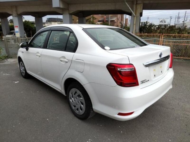 COROLLA AXIO