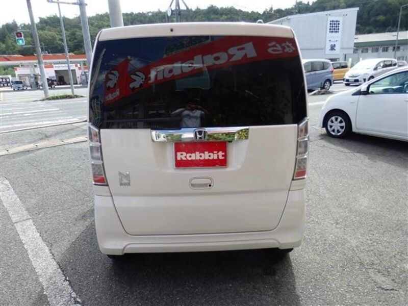 N BOX