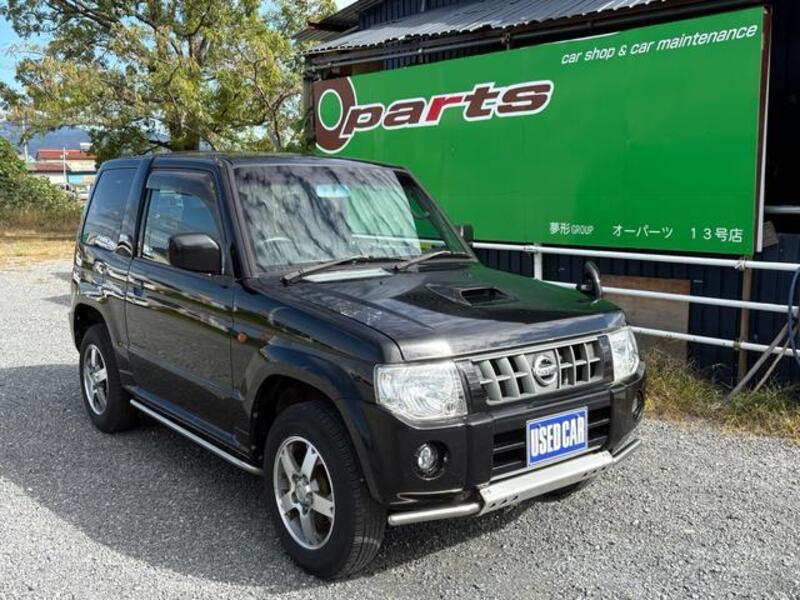 NISSAN KIX