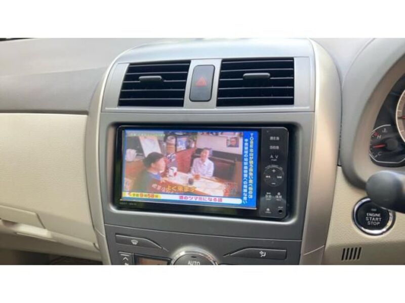 COROLLA AXIO