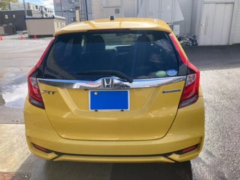 FIT HYBRID