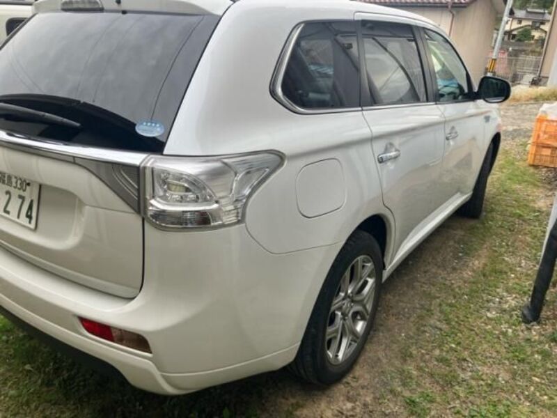 OUTLANDER PHEV