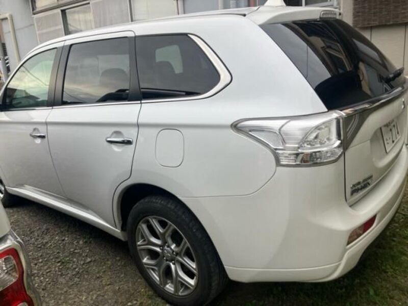 OUTLANDER PHEV