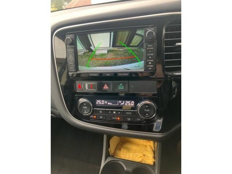 OUTLANDER PHEV