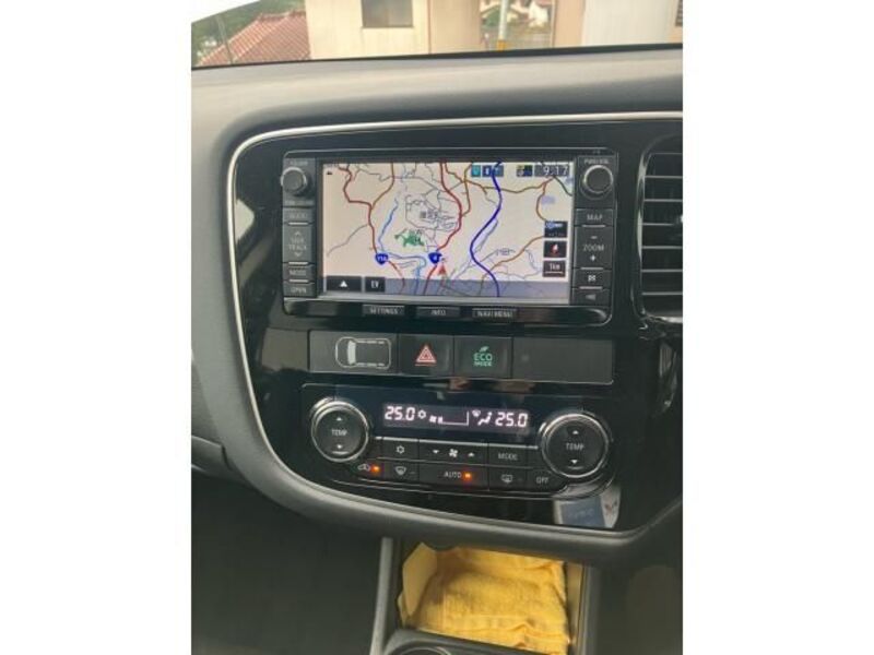 OUTLANDER PHEV