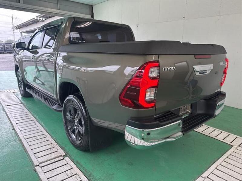 HILUX