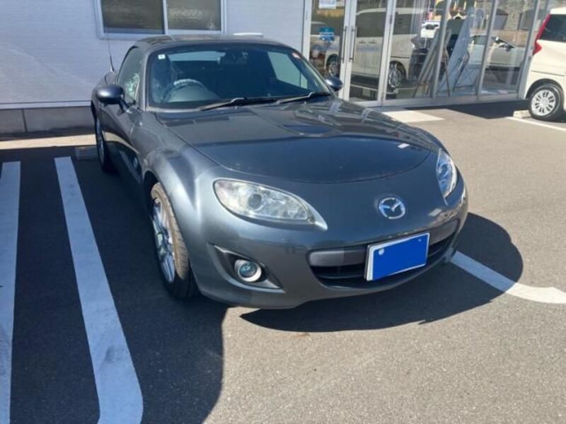 MAZDA ROADSTER