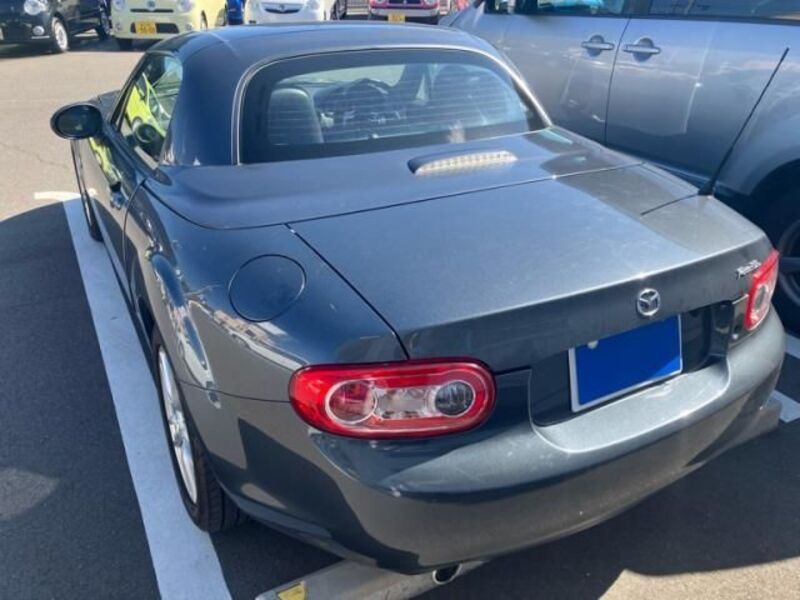 ROADSTER