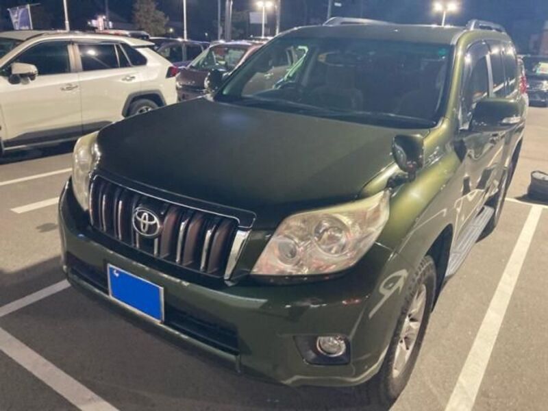 TOYOTA LAND CRUISER PRADO