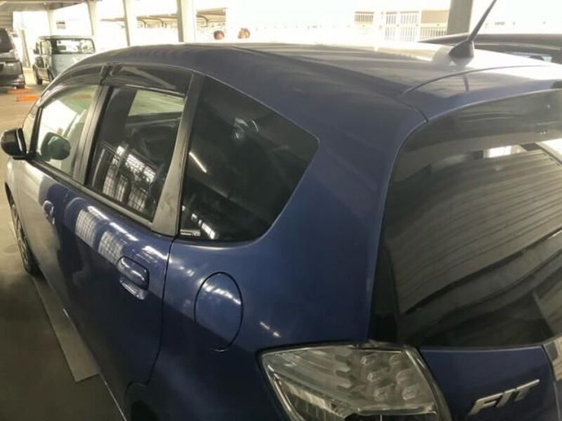 FIT HYBRID