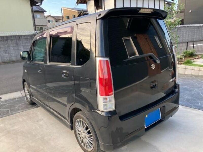 WAGON R