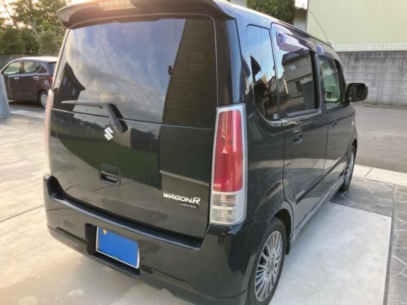 WAGON R