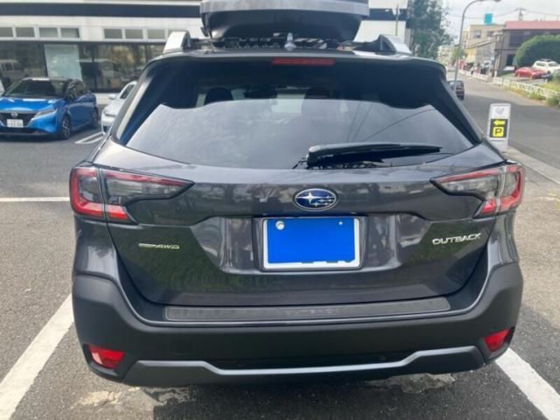LEGACY OUTBACK