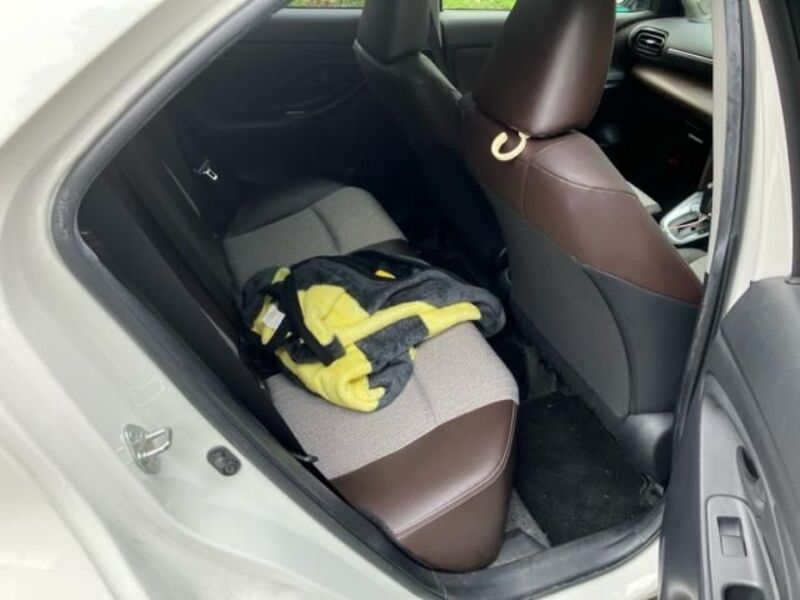 YARIS CROSS