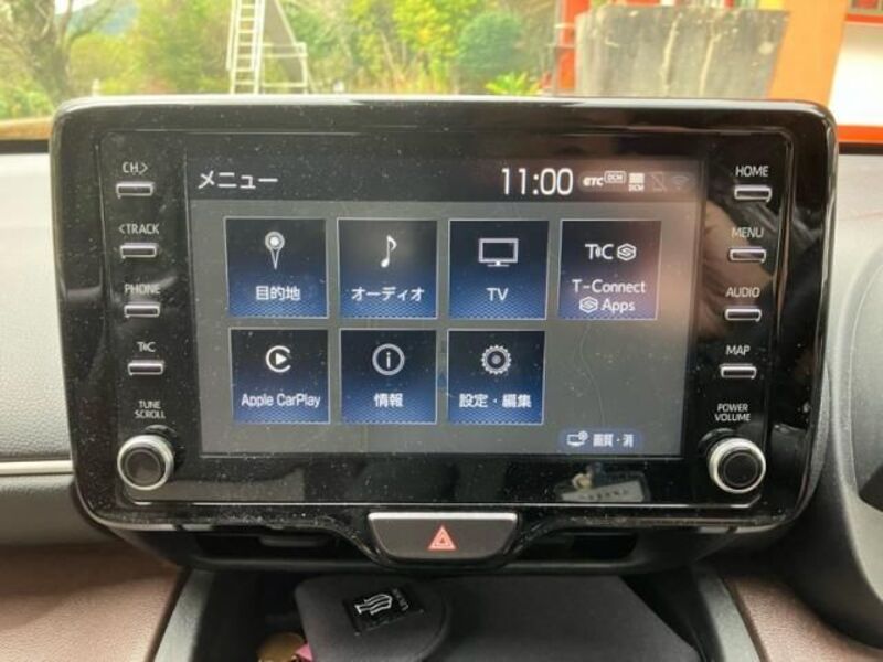 YARIS CROSS
