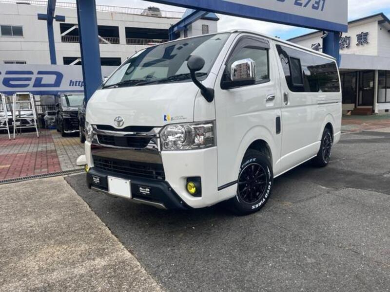 HIACE VAN