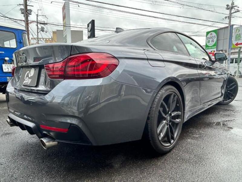 4 SERIES