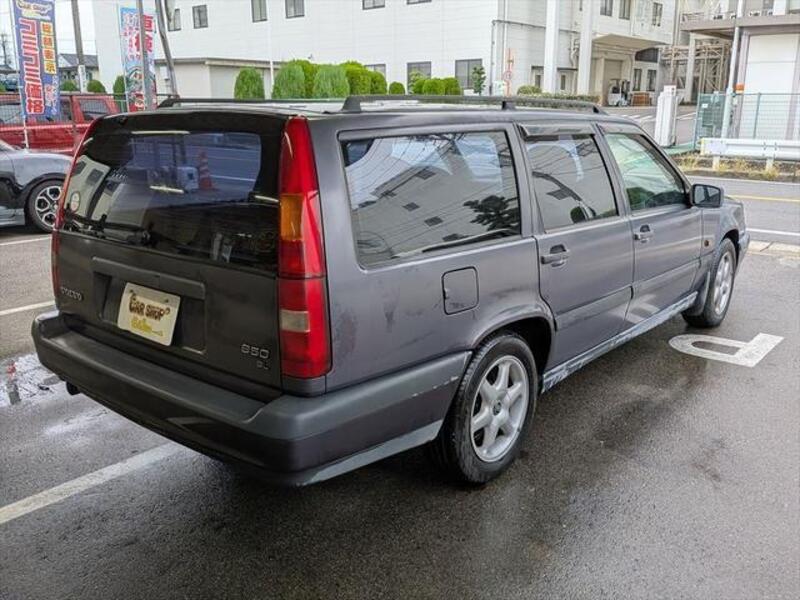 850 ESTATE