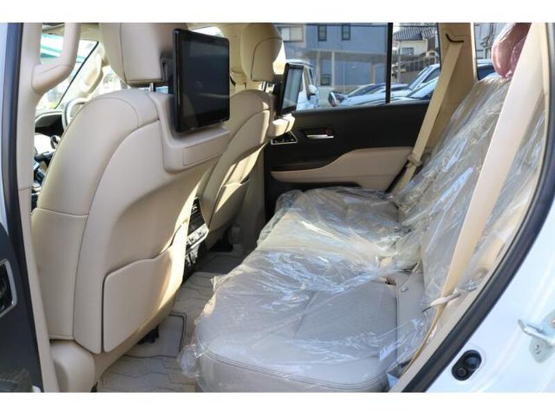 LAND CRUISER