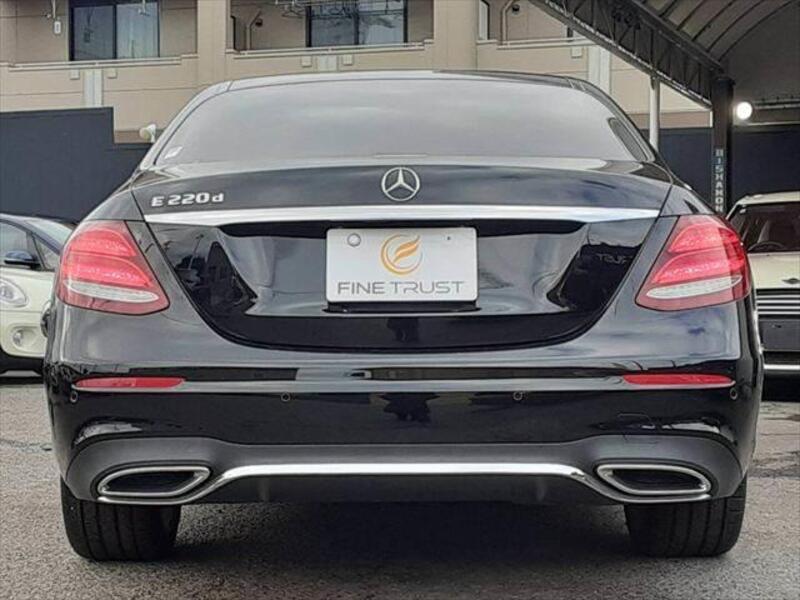 E-CLASS