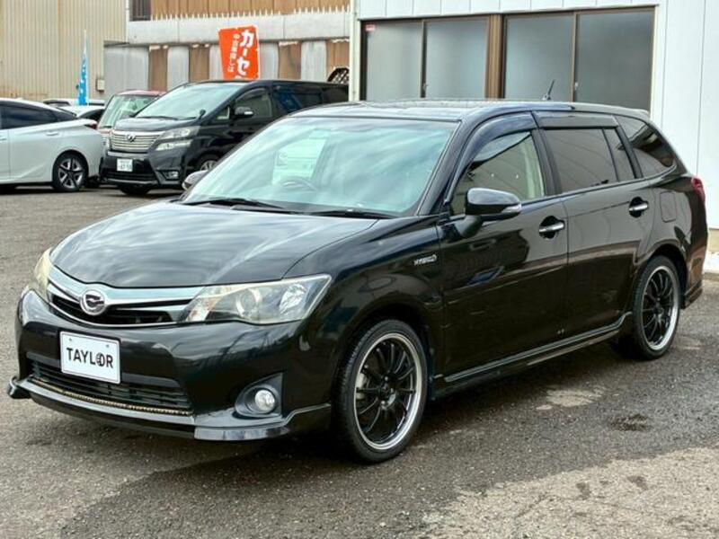 COROLLA FIELDER